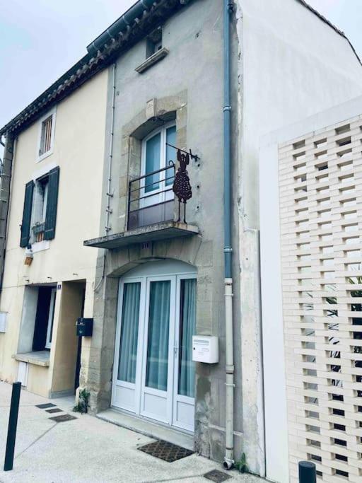 Maison Climatisee Avec Stationnement Et Wifi Bram Exterior foto